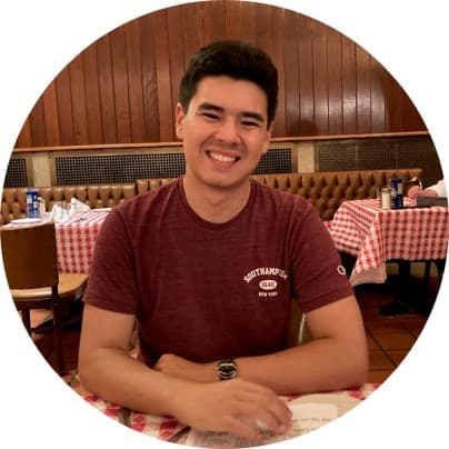 Kevin circle headshot