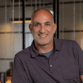 Ronni Zehavi headshot